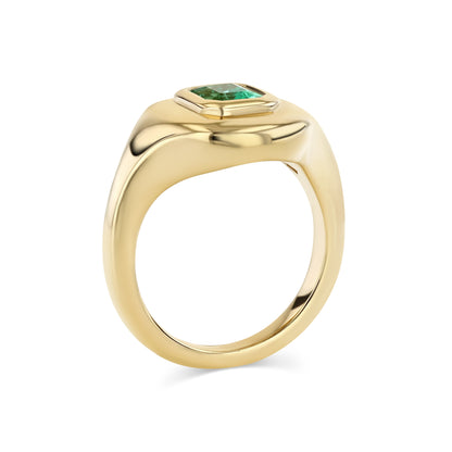 0.49CT MUZO EMERALD RIPPLE RING