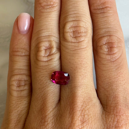 BESPOKE 2.22CT RASPBERRY TOURMALINE