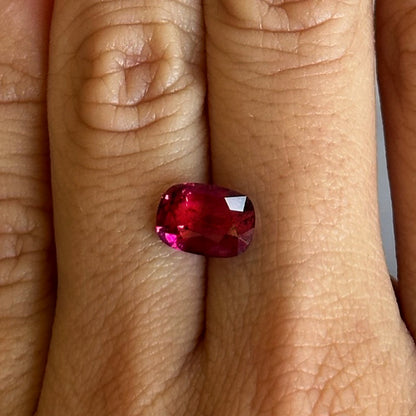 BESPOKE 2.22CT RASPBERRY TOURMALINE