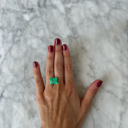 BESPOKE 6.26CT MUZO EMERALD RING