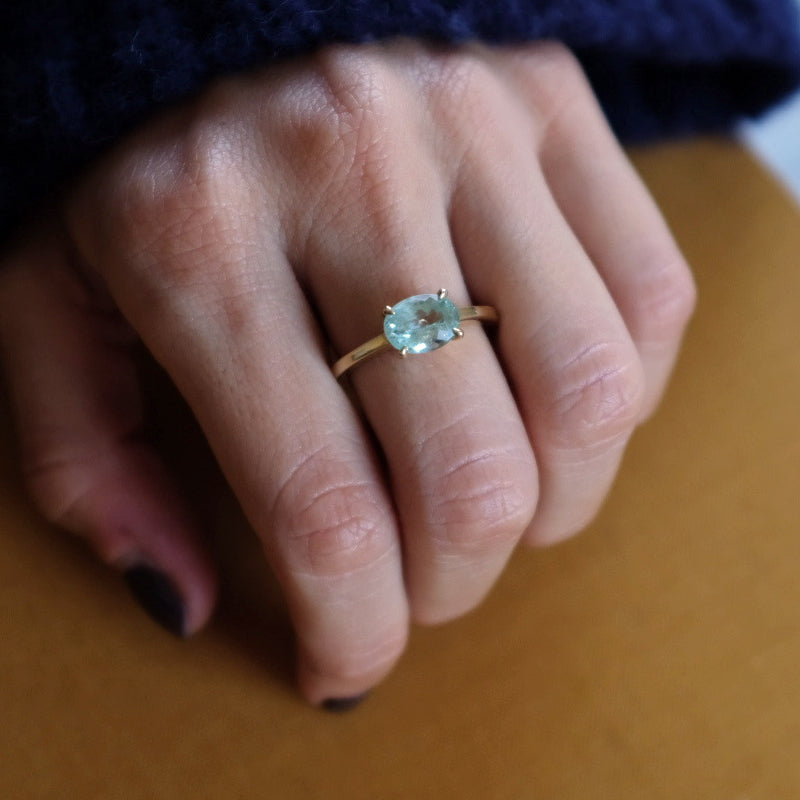 LIGHT GREEN TOURMALINE PRONG RING