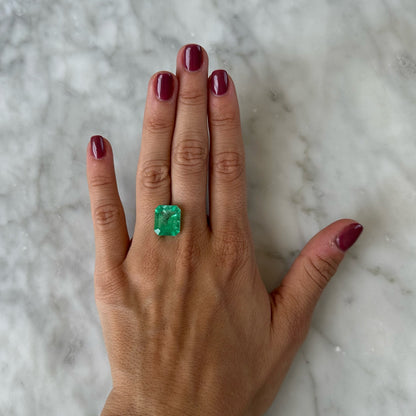 BESPOKE 6.26CT MUZO EMERALD RING