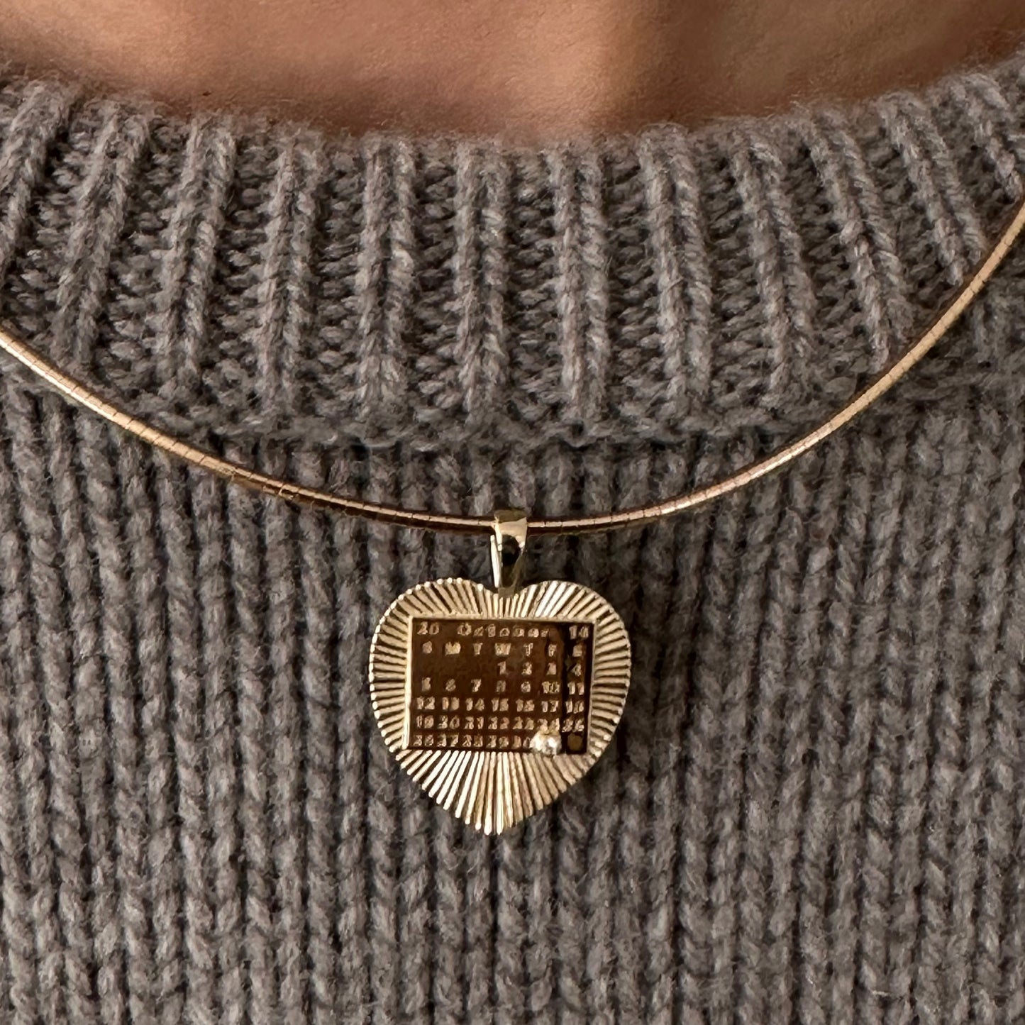 CALENDAR HEART CHARM