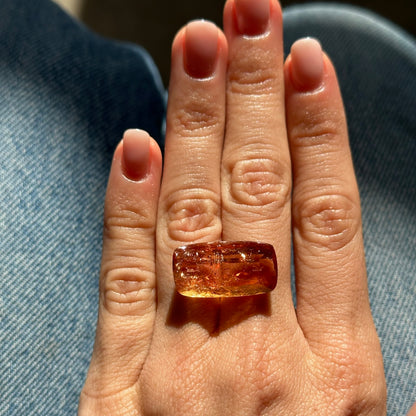 BESPOKE 25.61CT IMPERIAL TOPAZ