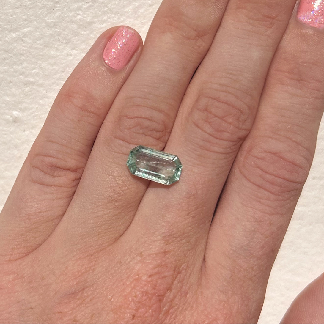 BESPOKE 3.59CT GREEN BERYL RING