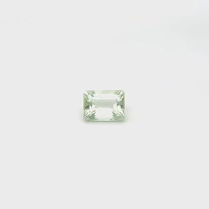 BESPOKE 2.22CT LIGHT GREEN BERYL